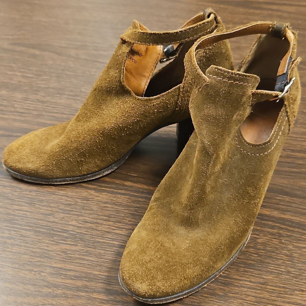 Frye Meghan Suede Ankle Booties - Chestnut - Size 7.5